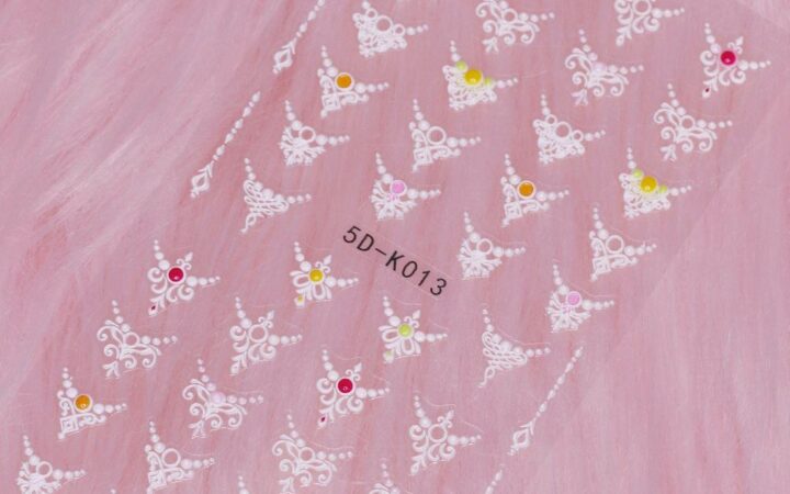 5D Royal Nail Stickers: Trendy Fall Nail Looks